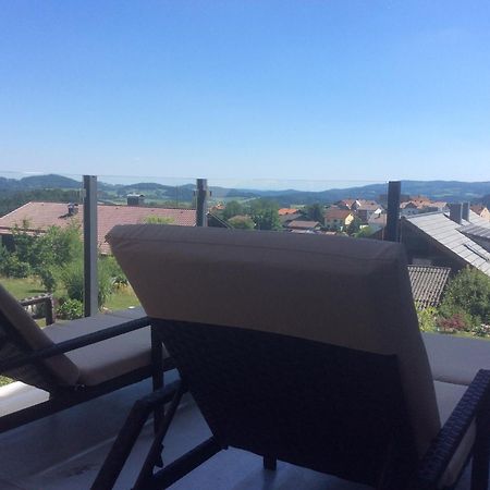 Ferienwohnungen Alpenblick Mit Garten -Panoramasauna- Kirchdorf im Wald エクステリア 写真